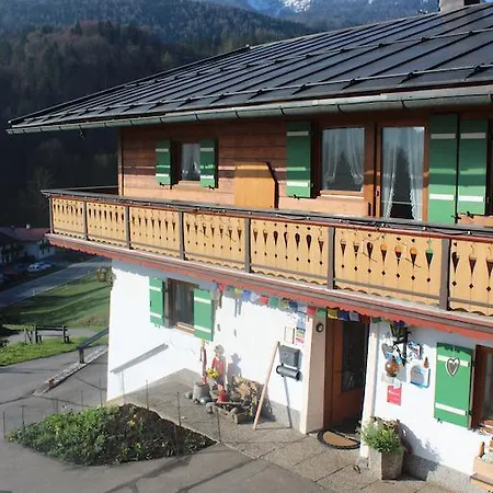 Апартаменты Alpenferienwohnungen Wiesenlehen Берхтесгаден
